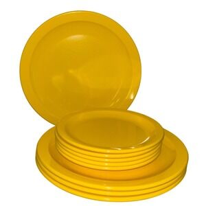 Dallas Ware Yellow Melamine‎ Plates Set 9 Stackable Dinnerware 5 Salad, 4 Dinner